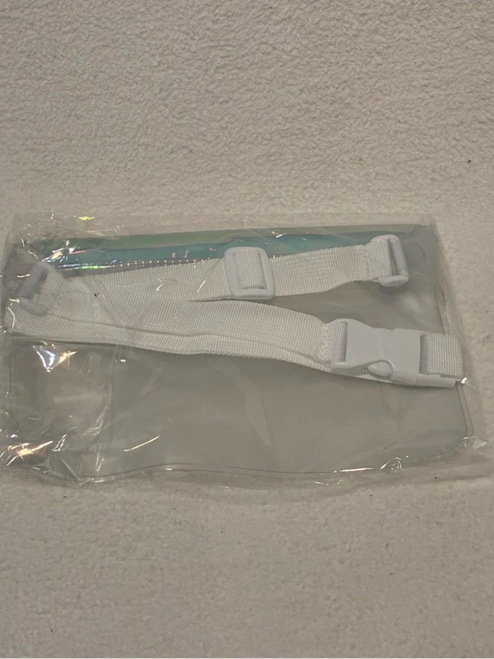 South Beach Waterproof Phone Pouch - Clear